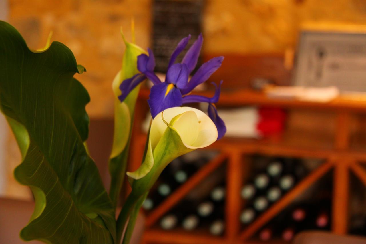 Hotel Restaurant La Traverse Cenac-et-Saint-Julien Екстер'єр фото
