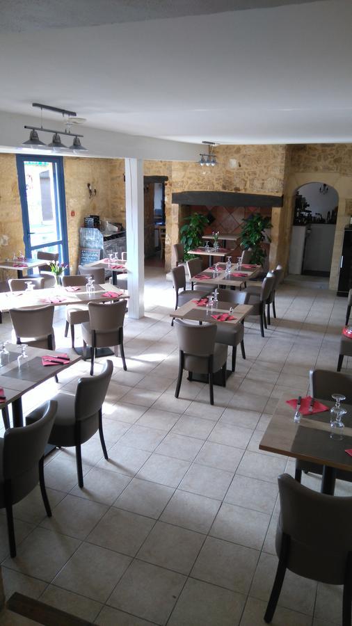 Hotel Restaurant La Traverse Cenac-et-Saint-Julien Екстер'єр фото