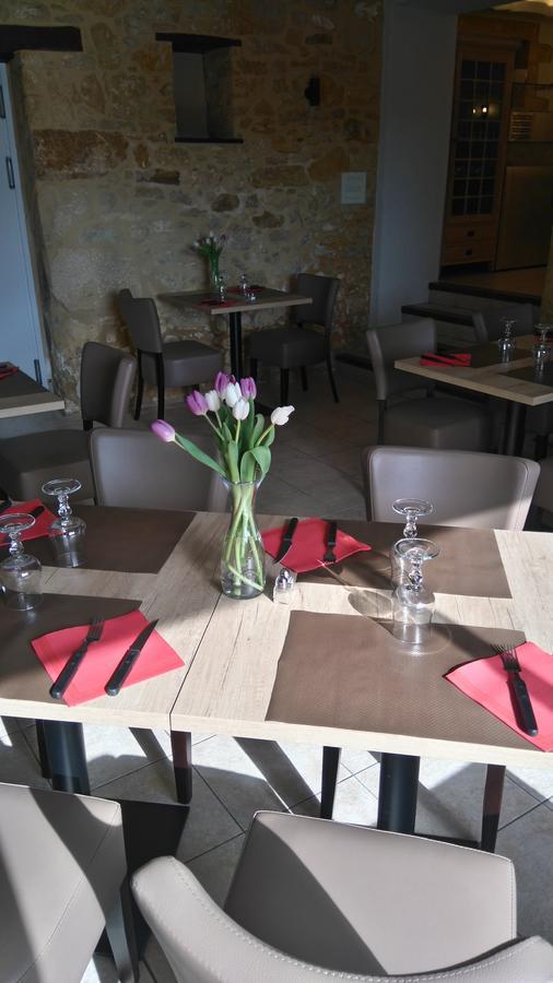 Hotel Restaurant La Traverse Cenac-et-Saint-Julien Екстер'єр фото